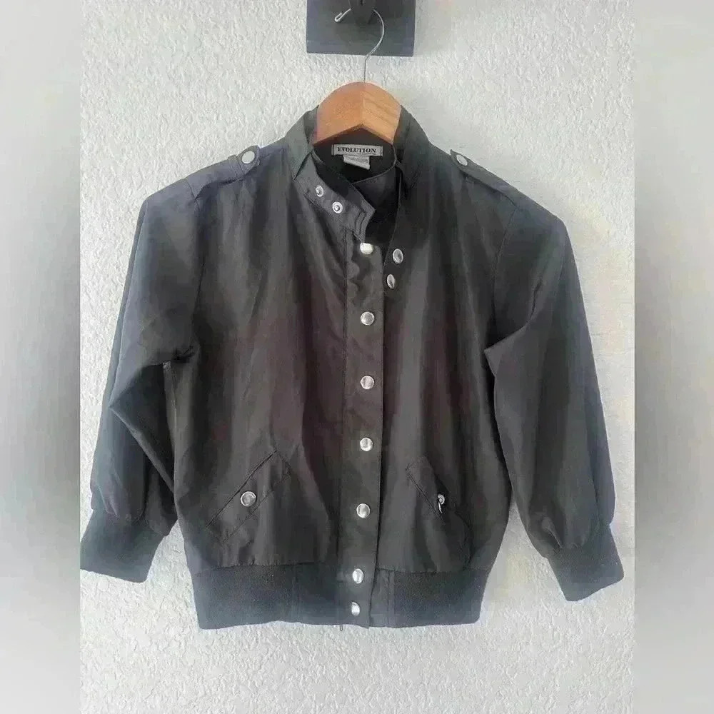 Evolution brand size small women’s waist length snap lightweight black coat